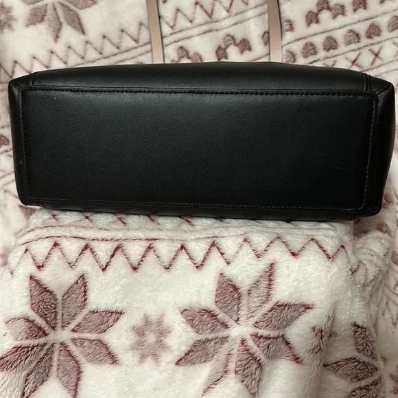 Kate Spade New York handbag - Picture 7 of 9